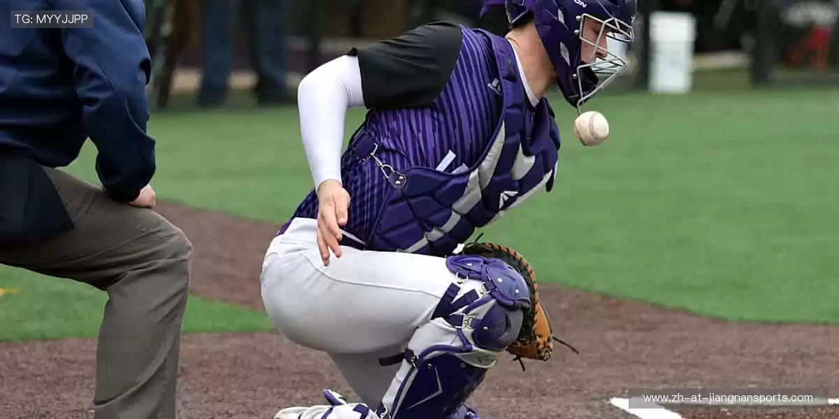 海量正版周边，让热爱触手可及！🎁⚽️🏀❤️